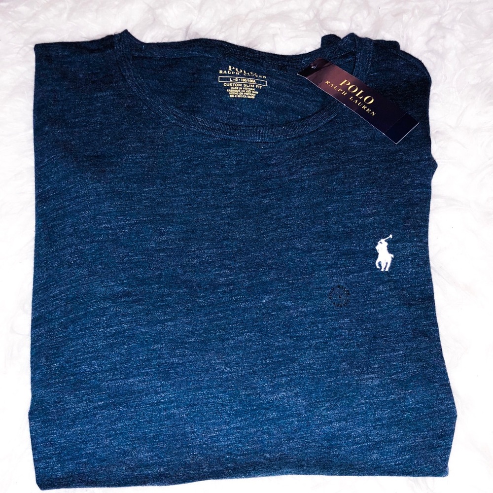 Long sleeve tee
